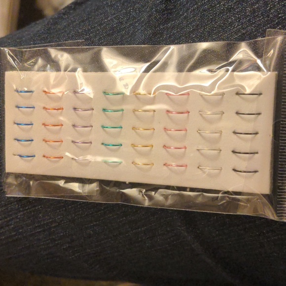 Multicolor Nose Hoop Piercing Jewelry NWT Multicolor 1.8mm Stainless Steal - Picture 3 of 12